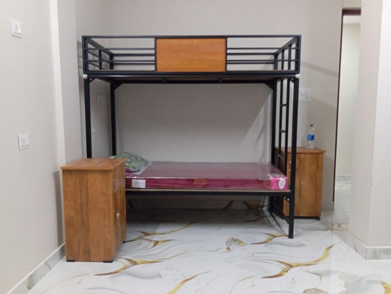 The Bunkhouse Lodge & Hostel Kochi Extérieur photo